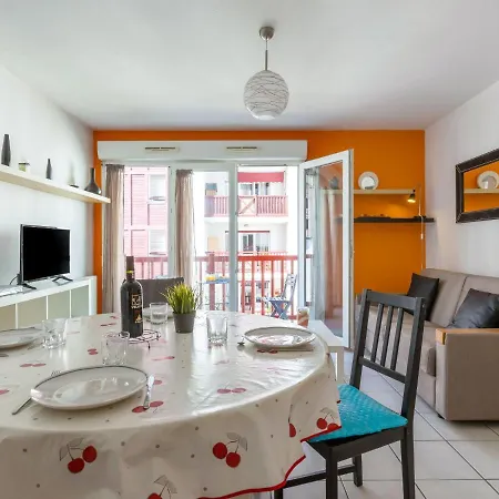 Apartment Zubiburu By Interhome